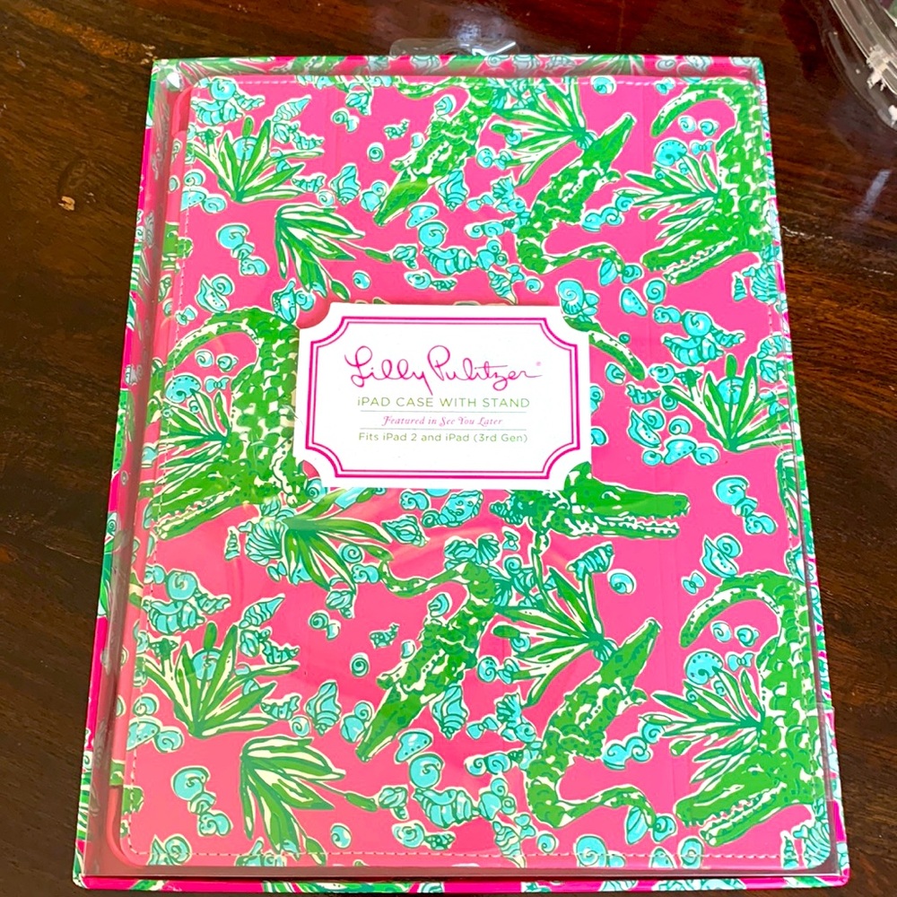 Lilly Pulitzer IPad case with stand NWT